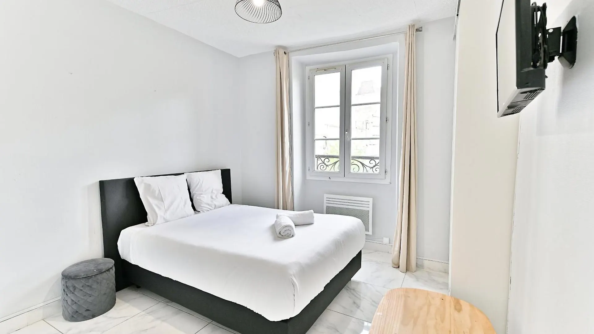 Agreable #montmartre #sacrecoeur Apartment *